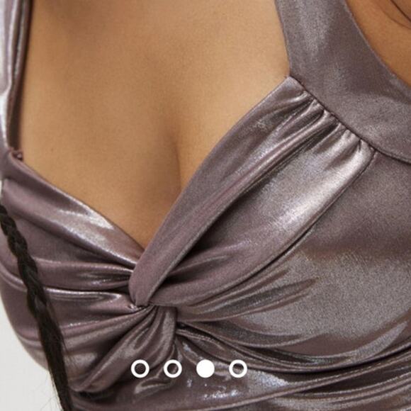 Urban Outfitters Silence + Noise Suri Twist-Front
Tank Top in Bronze siz… - Picture 4 of 8